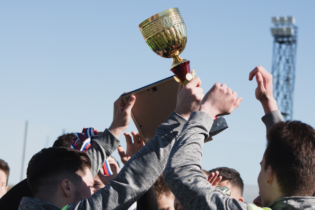 Сборная ВШБ заняла первое место в четвертом Межкампусном турнире по футболу