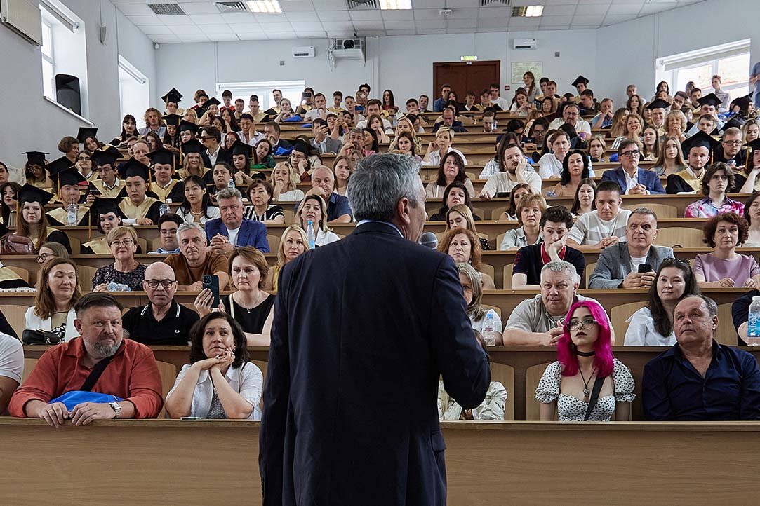 Students of the HSE Graduate School of Business chose the best professors